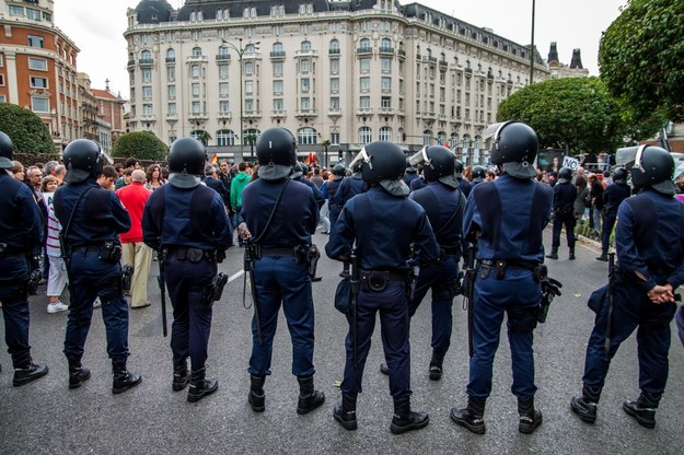 Bijatyka w centrum Madrytu. W akcji noże, 16 osób zatrzymanych