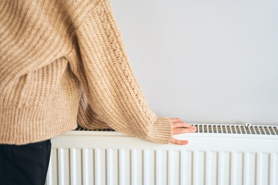 Awaria elektrociepłowni Pomorzany. W Szczecinie chłodne kaloryfery