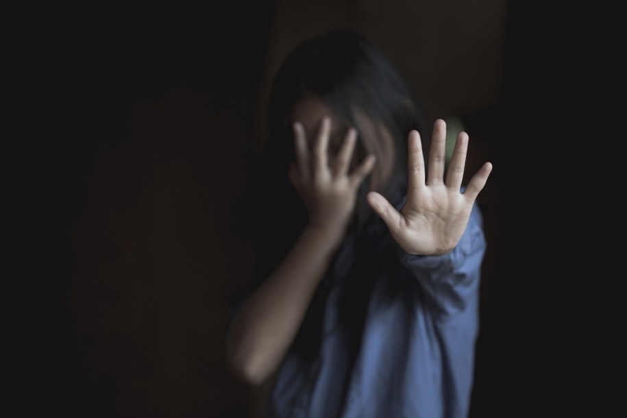 72-latek odpowie za gwałty i wykorzystywanie dzieci