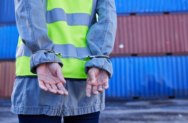 Policjanci wyprzedzili zgłoszenie o kradzieży. Złodziej już w ich rękach