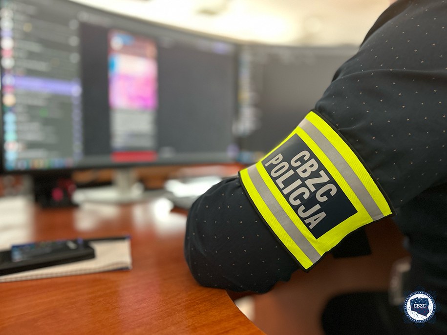 Fałszywe zaświadczenia medyczne i pranie pieniędzy. Kolejnych 5 zatrzymanych