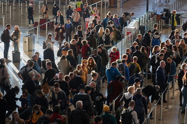 Uziemionych 50 tys. pasażerów. Ryanair apeluje do szefowej KE o interwencję