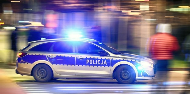 Pościg w Kielcach: Potrącił policjanta, samochód zabrał mamie, miał 13 lat