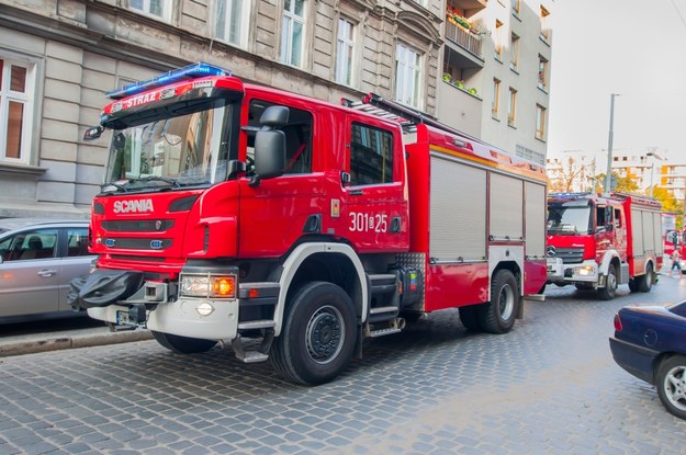 Skradzionym autem wjechali w wóz strażacki. Pościg za nastolatkami