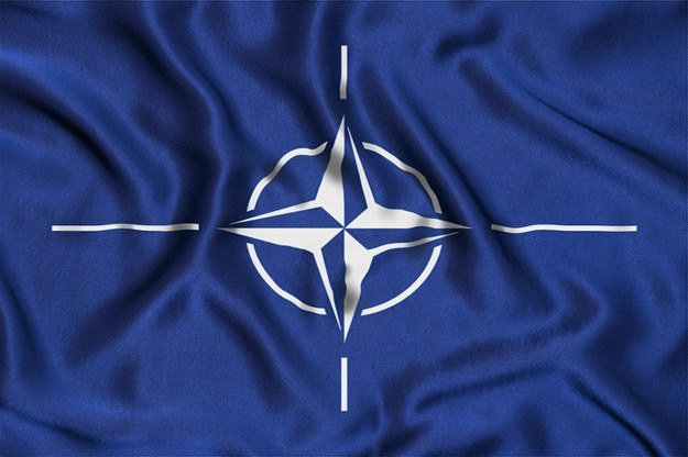 NATO: 40 mld dol. wsparcia dla Ukrainy i mądrzejsze wydatki na zbrojenia