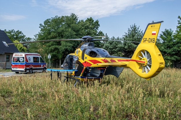 Wypadek busa z dziećmi pod Turkiem. 6 osób rannych