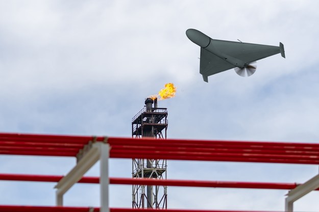 Masowy atak dronów. Ukraińcy ostrzelali rosyjskie elektrownie i rafinerię