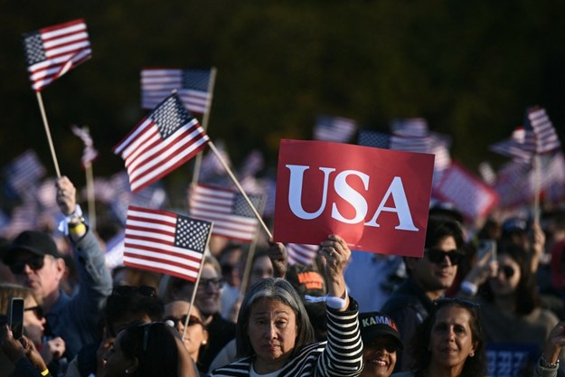 Podpalono urny wyborcze w USA. Setki kart do głosowania zniszczone