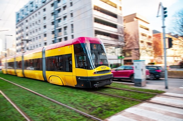 Tramwaj potrącił człowieka w Warszawie