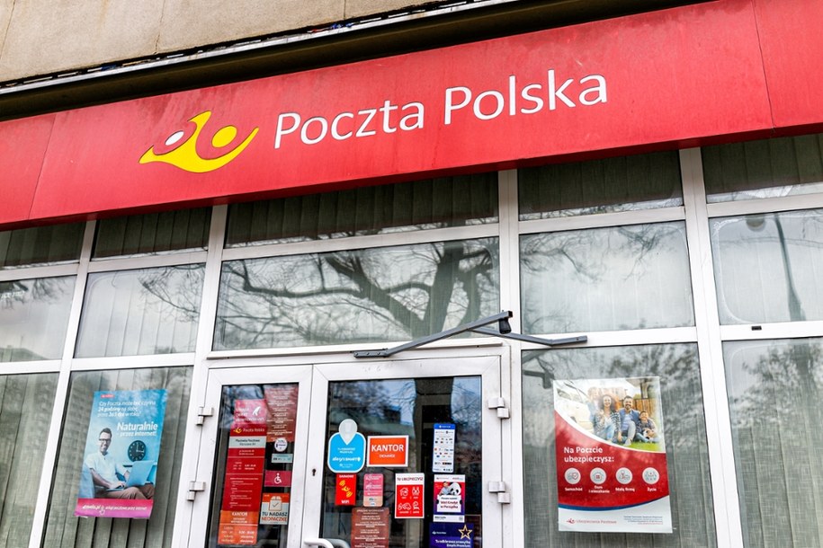 Program Dobrowolnych Odejść Poczty Polskiej. "Typowe zastraszenie"