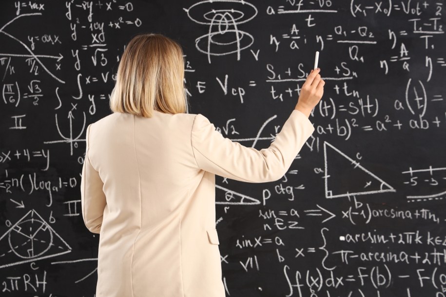 Precedensowy wyrok. Rodziny uczniów dostaną odszkodowanie za brak lekcji matematyki