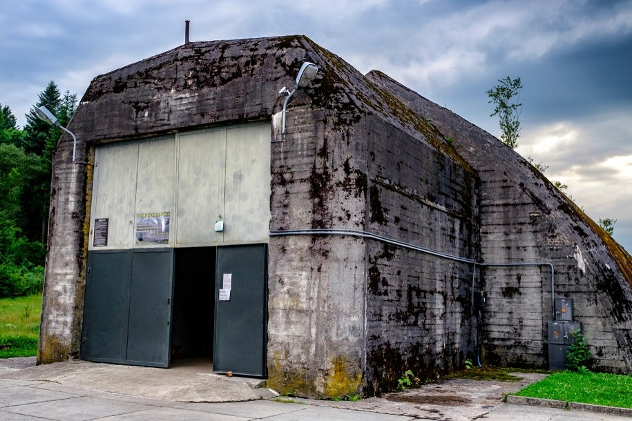 Schron czy garaż? Gdzie schowają się Polacy w razie wojny?