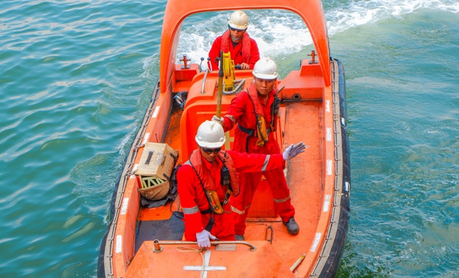 Dryfowali 55 dni na oceanie. Nikt nie wierzył, że żyją