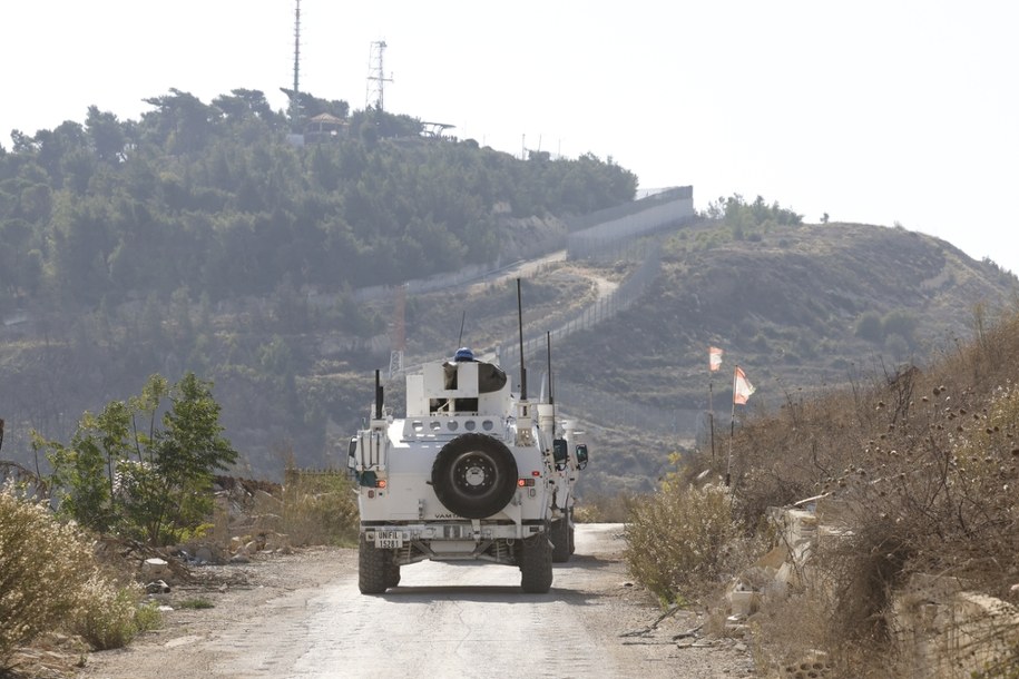 Pojazd misji pokojowej trafiony przez siły izraelskie. "Strzały ostrzegawcze"