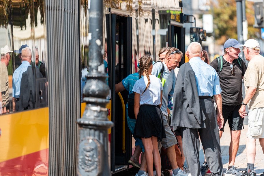 Lawinowo przybywa nieletnich dłużników. Tak trafiają do rejestru