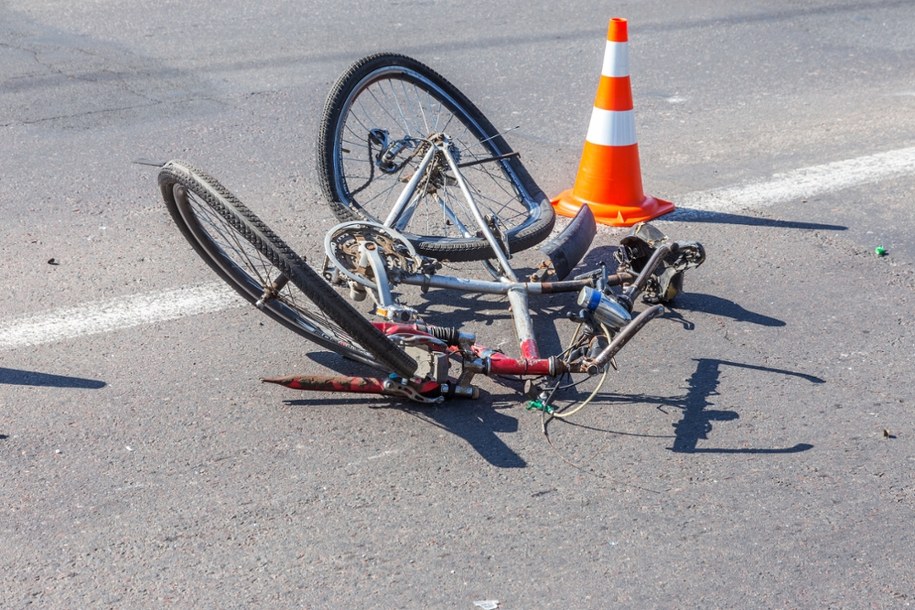 12-latka nie żyje. Jechała na rowerze, kierowca ciężarówki jej nie zauważył