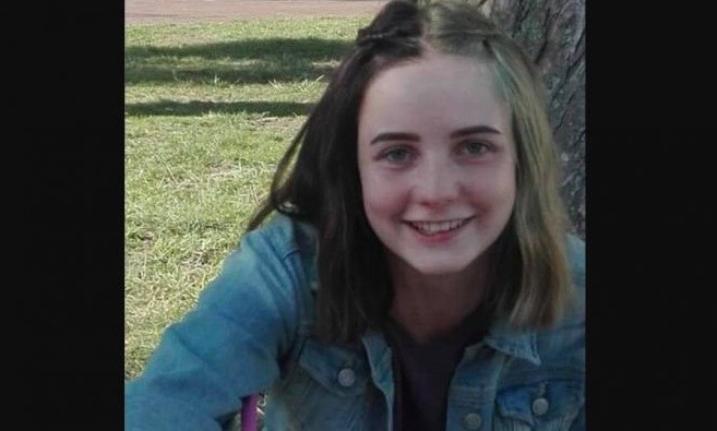 Zdjęcie nastolatki udostępnione przez policję /Policja