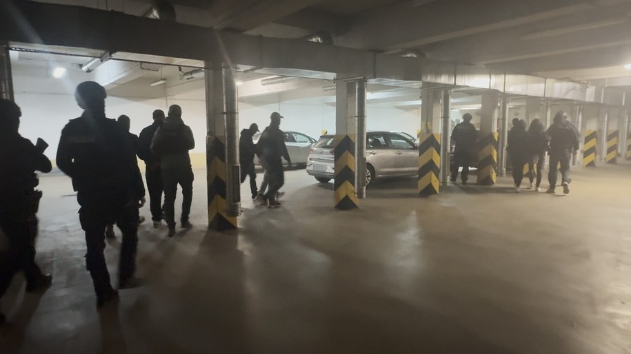 Zdjęcie pokazujące zatrzymania warszawskiej policji /Policja