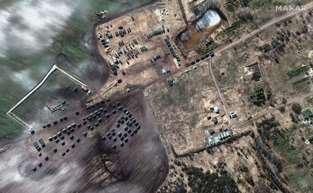 Zdjęcie satelitarne rosyjskich wojsk w Khilchikha na Białorusi /MAXAR TECHNOLOGIES HANDOUT /PAP/EPA