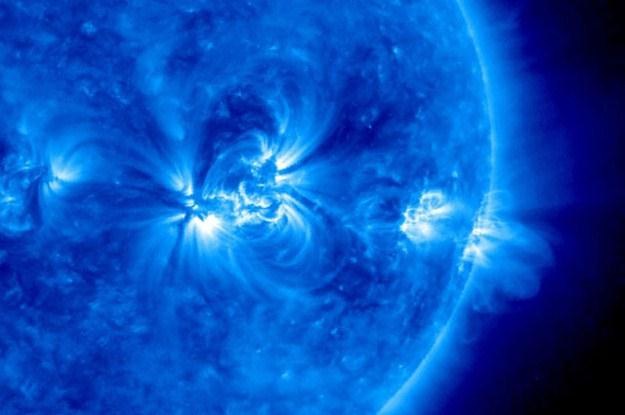 Zdjęcie Słońca wykonane przez sondę kosmiczną SOHO /Informacja prasowa