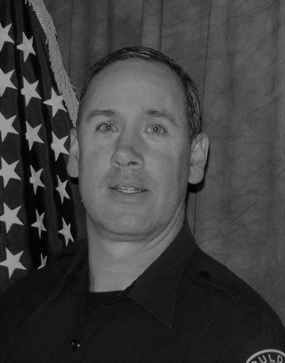 Zdjęcie tragicznie zmarłego funkcjonariusza Erica Talleya /BOULDER POLICE DEPARTMENT / HANDOUT /PAP/EPA