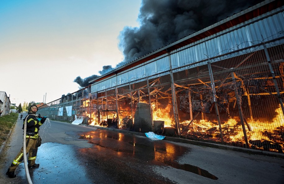 Zdjęcie z akcji gaśniczej /SERGEY KOZLOV /PAP/EPA