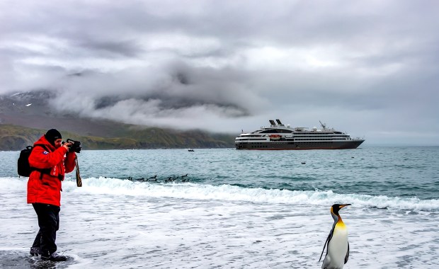 Zdjęcie z luksusowego rejsu polityka wywołało burzę. Jest dymisja