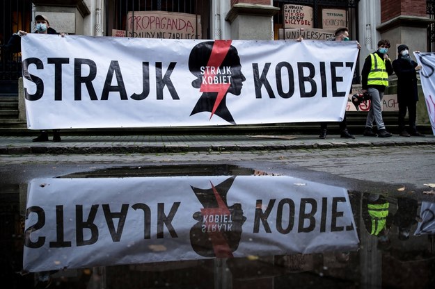 Zdjęcie z marszu przeciwko zaostrzeniu prawa aborcyjnego, 2020 rok /	Łukasz Gągulski /PAP