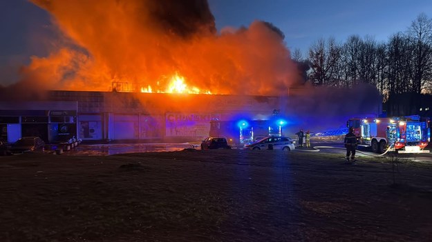 Zdjęcie z miejsca pożaru /Lens Studio Fotografia Ratownicza /Gorąca Linia RMF FM