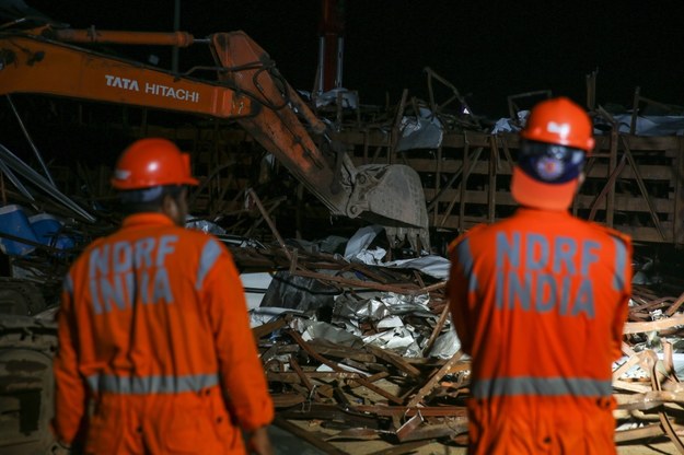 Zdjęcie z miejsca tragedii /DIVYAKANT SOLANKI /PAP