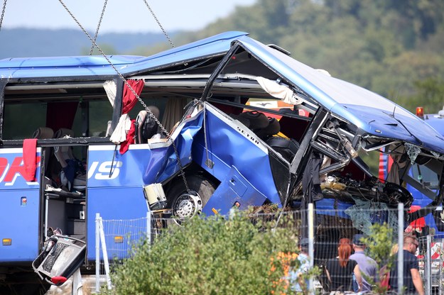 Zdjęcie z miejsca wypadku polskiego autokaru /Matija Habljak/PIXSELL /PAP/EPA