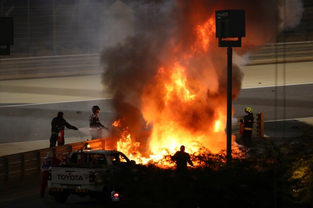 Zdjęcie z miejsca wypadku Romaina Grosjeana /Bryn Lennon/ Pool /PAP/EPA