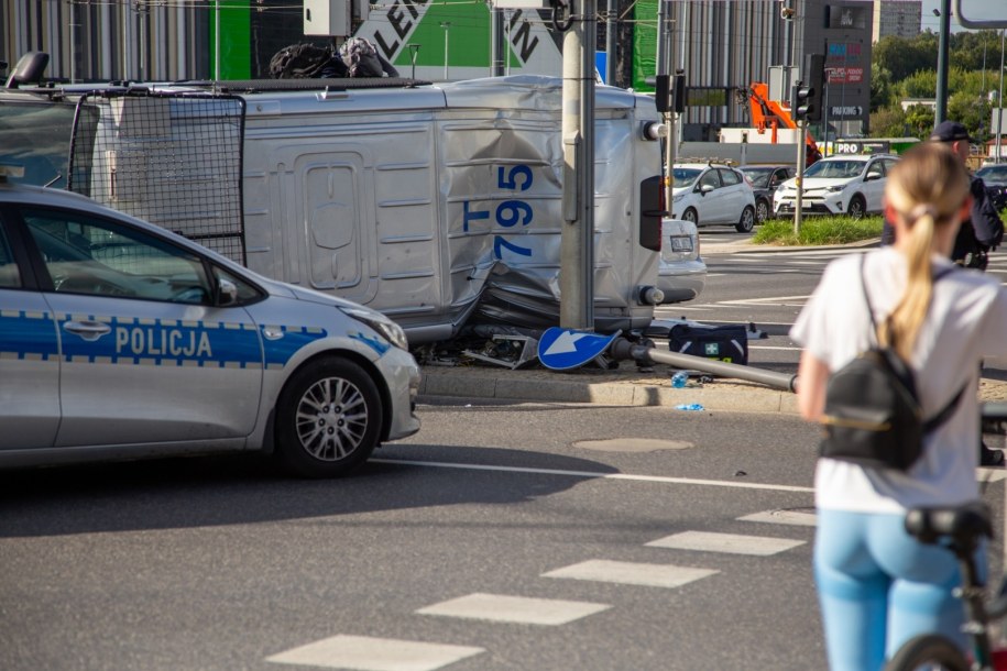 Zdjęcie z miejsca wypadku w Olsztynie /Twój Kurier Olsztyński /