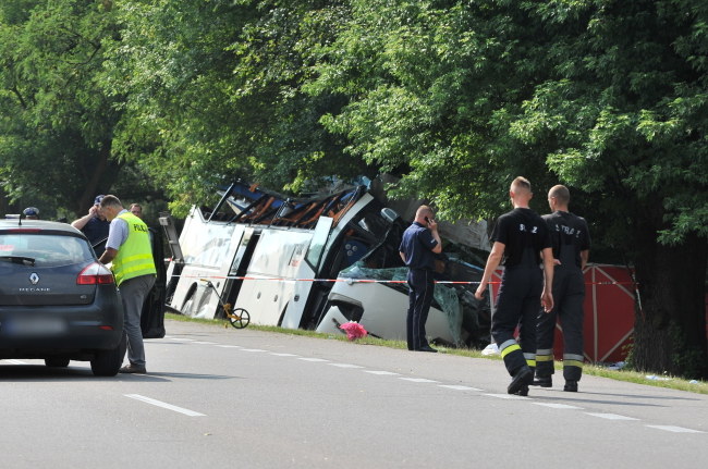 Zdjęcie z miejsca wypadku /PAP/Przemysław Piątkowski /PAP