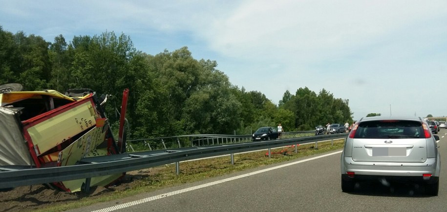 Zdjęcie z miejsca wypadku /Gorąca Lina RMF FM /