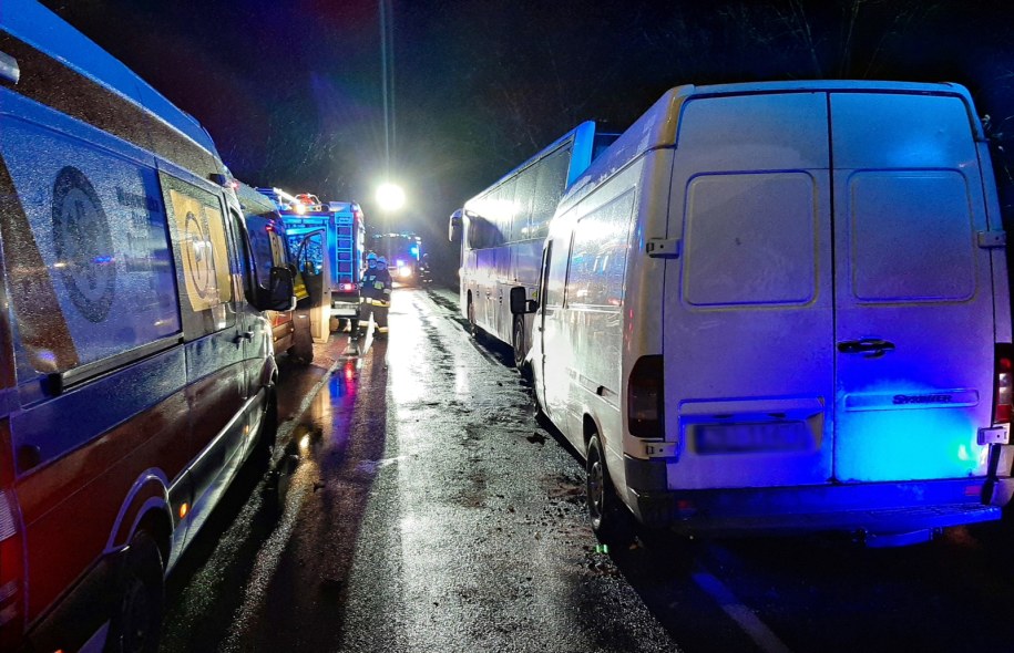 Zdjęcie z miejsca wypadku / 	Marcin Bielecki    /PAP