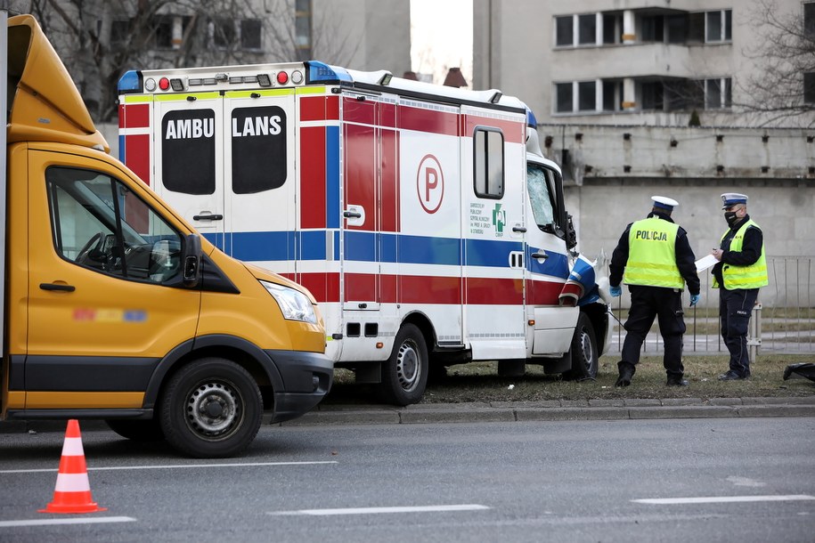 Zdjęcie z miejsca wypadku /Leszek Szymański /PAP