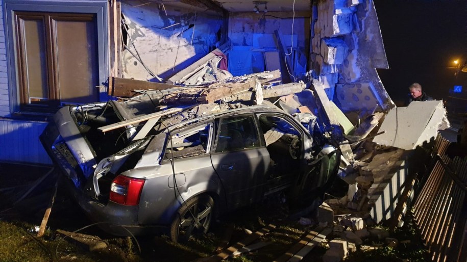 Zdjęcie z miejsca wypadku /KW PSP Kielce /