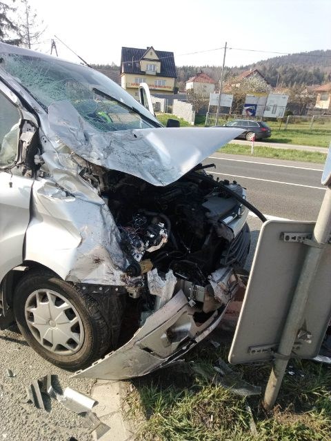 Zdjęcie z miejsca wypadku /OSP Jawornik, Jarosław Norek /Gorąca Linia RMF FM