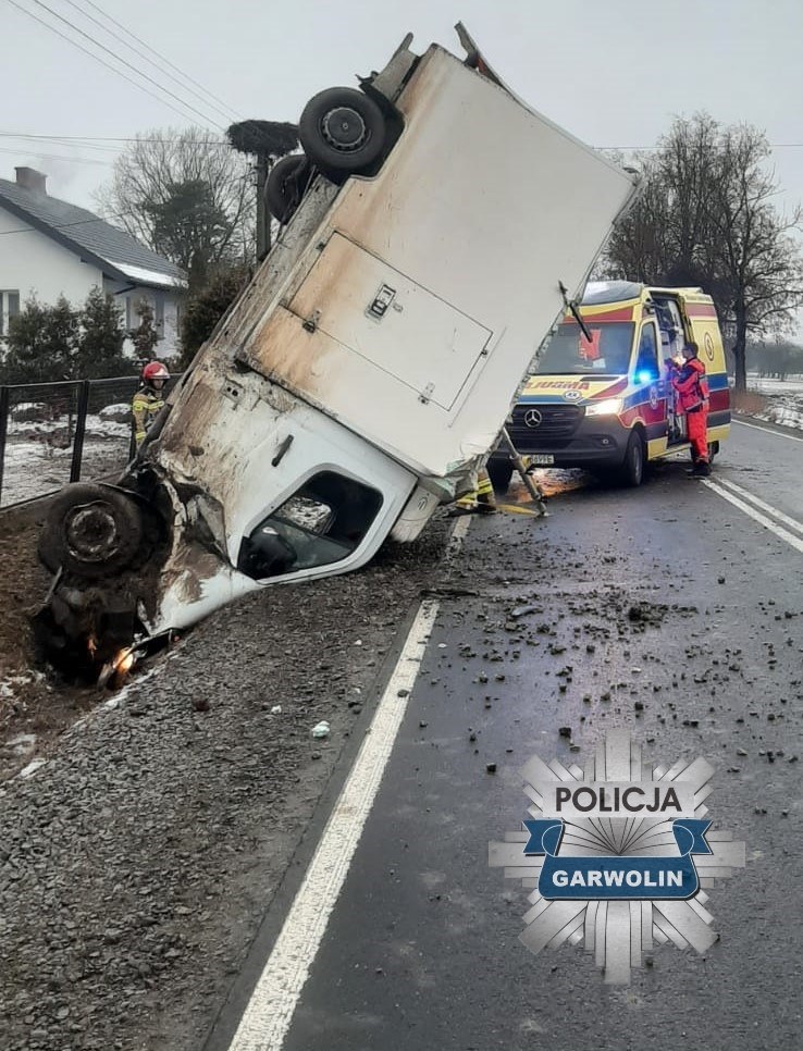 Zdjęcie z miejsca wypadku /KPP Garwolin /