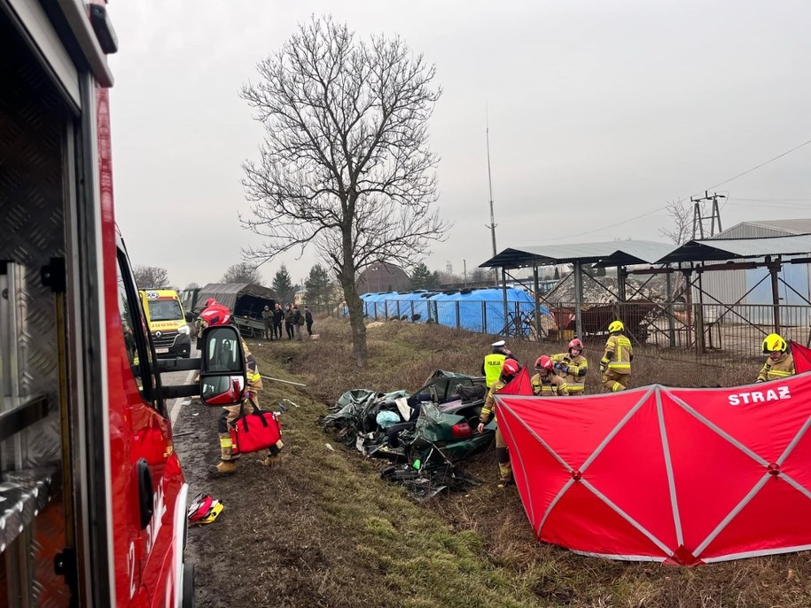 Zdjęcie z miejsca wypadku /Komenda Powiatowa Państwowej Straży Pożarnej w Hrubieszowie /