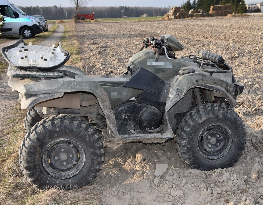 Zdjęcie z miejsca wypadku /KPP Radzyń Podlaski /Policja