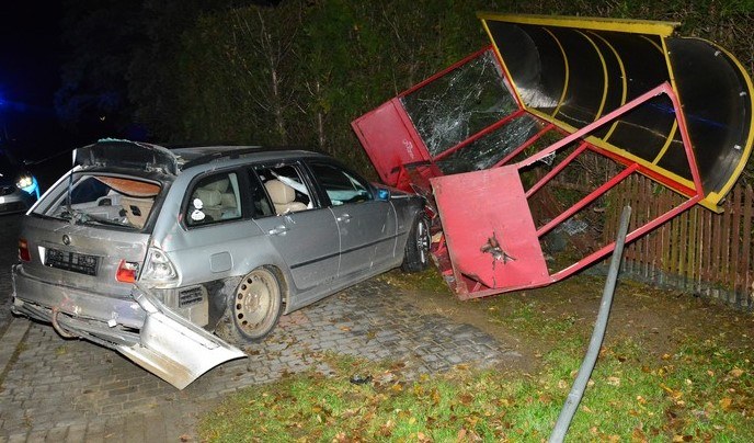 Zdjęcie z miejsca wypadku /KMP Krosno /Policja