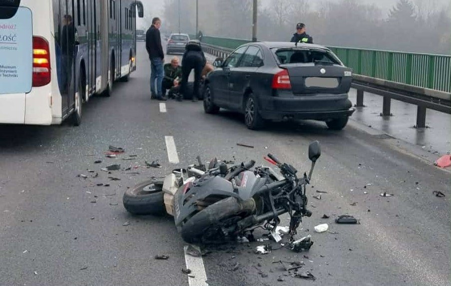 Zdjęcie z miejsca wypadku /Straż Miejska w Krakowie /Facebook