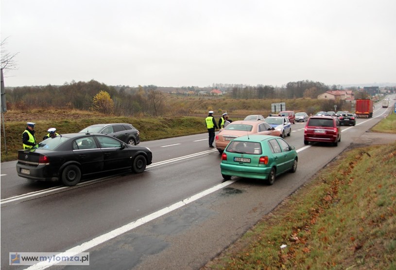 Zdjęcie z miejsca zatrzymania Rolls-Royce'a /http://www.mylomza.pl /Informacja prasowa