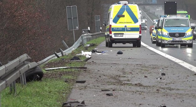 Zdjęcie z miejsca zdarzenia /	Erwin Pottkiesser /PAP/DPA