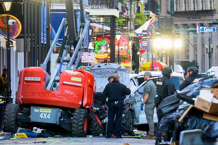 Zdjęcie z miejsca zdarzenia /MATTHEW HINTON/AFP /East News