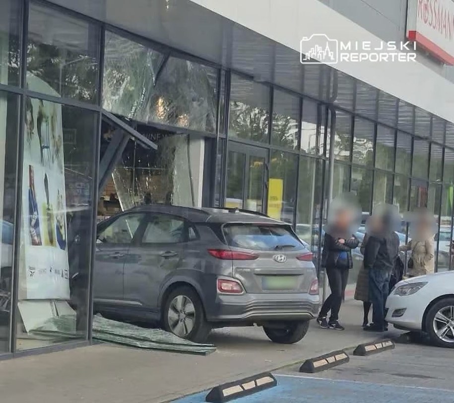 Zdjęcie z miejsca zdarzenia /Miejski Reporter /