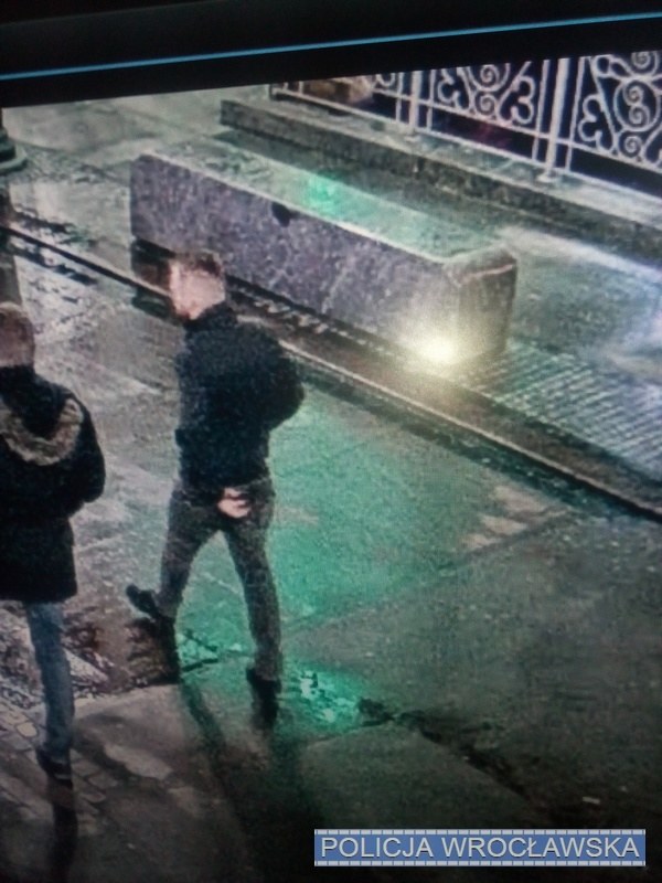 Zdjęcie z monitoringu /Policja