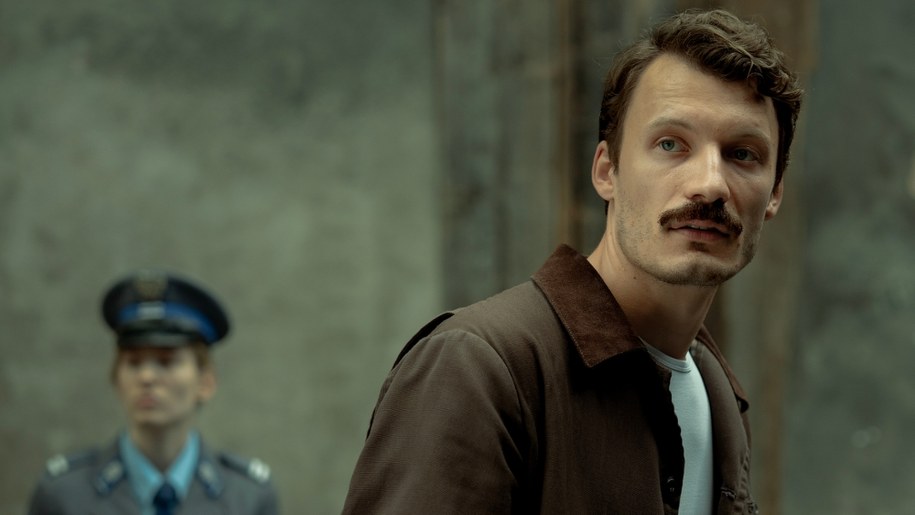 Zdjęcie z planu "Czarnej wołgi" /Krzysztof Wiktor /Materiały prasowe